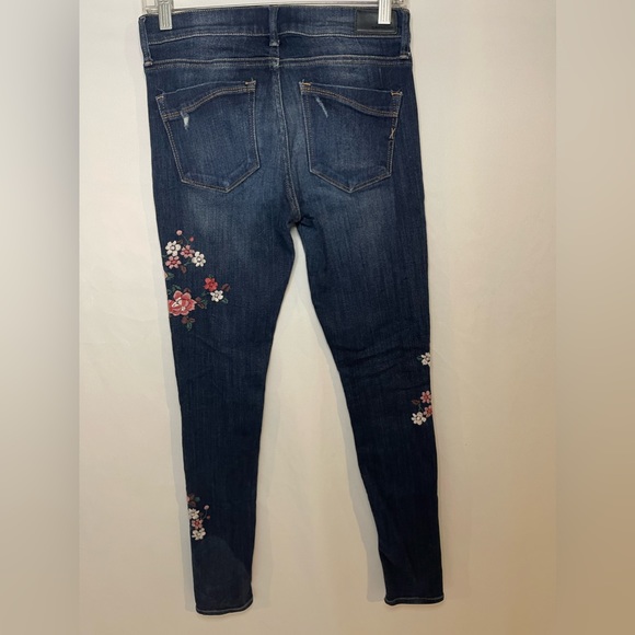 Express High Waisted Medium Wash Embroidered Ripped 90s Skinny/legging Jeans - Picture 2 of 9